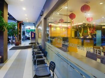 8 Days Boutique Hotel @ Mount Austin Jb Джохор-Бару Экстерьер фото